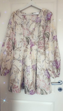 Vakker dress
